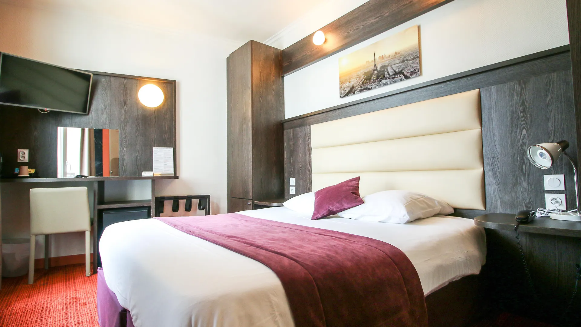 Parc Hotel Paris 3*,
