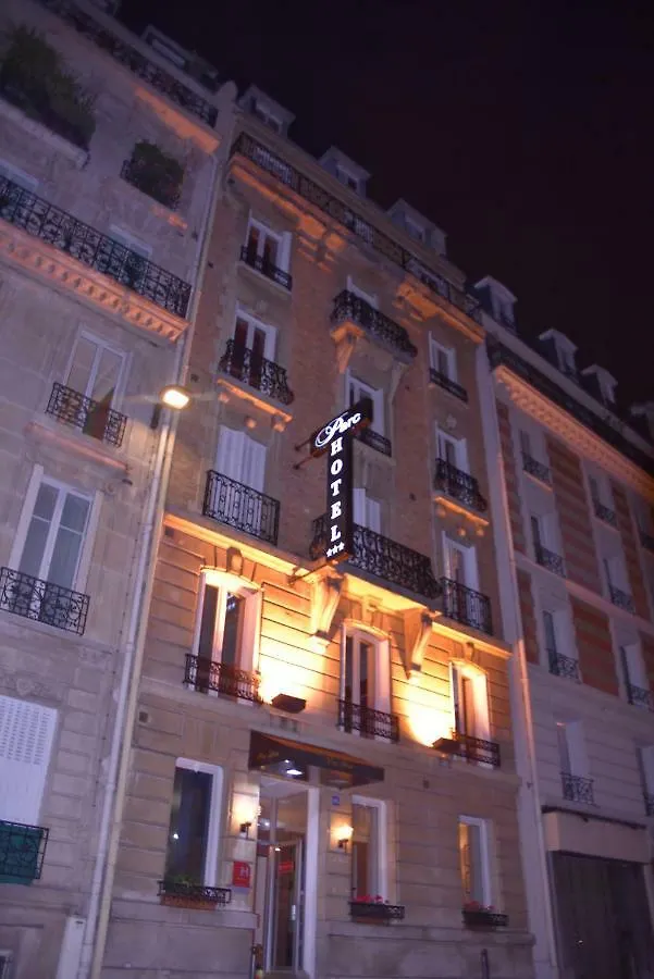 ***  Parc Hotel Paris France
